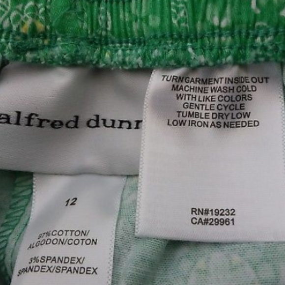 Alfred Dunner Capri Pants Turtle Print - Picture 4 of 4